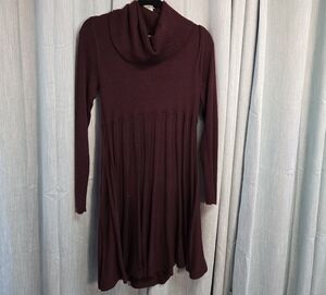 Calvin Klein Maroon Knit Sweater
